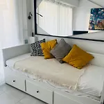 Cozy Apartment With Nice Terrace